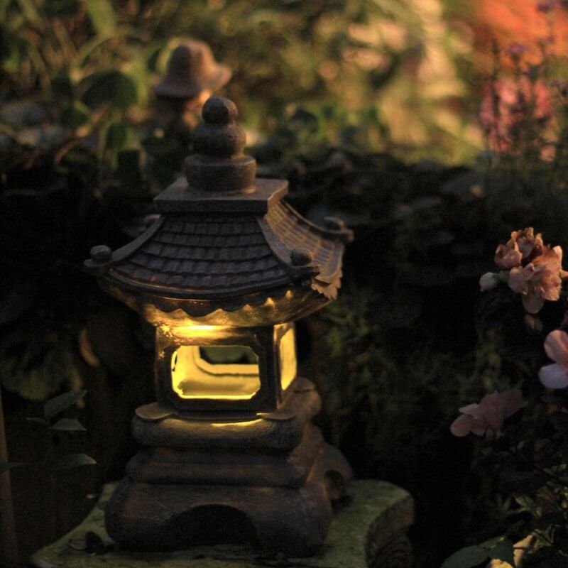 Solar Powered Pagoda Shape Resin Garden Light in Stone Finish