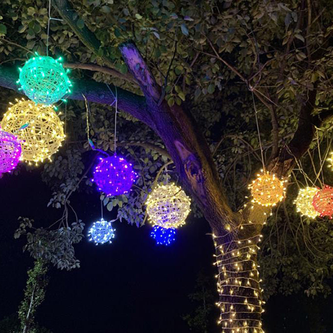 Hanging LED Sphere Lights with Metal Wire Ball Design