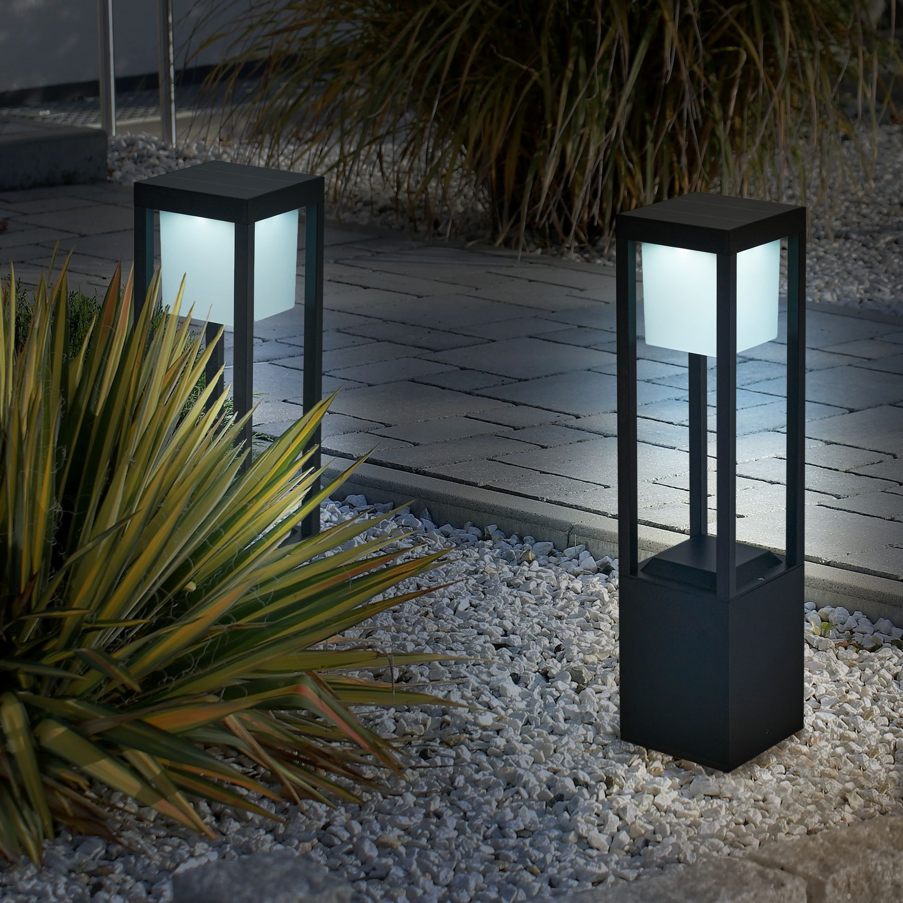 Black Square Solar Garden Post Light With Led Illumination