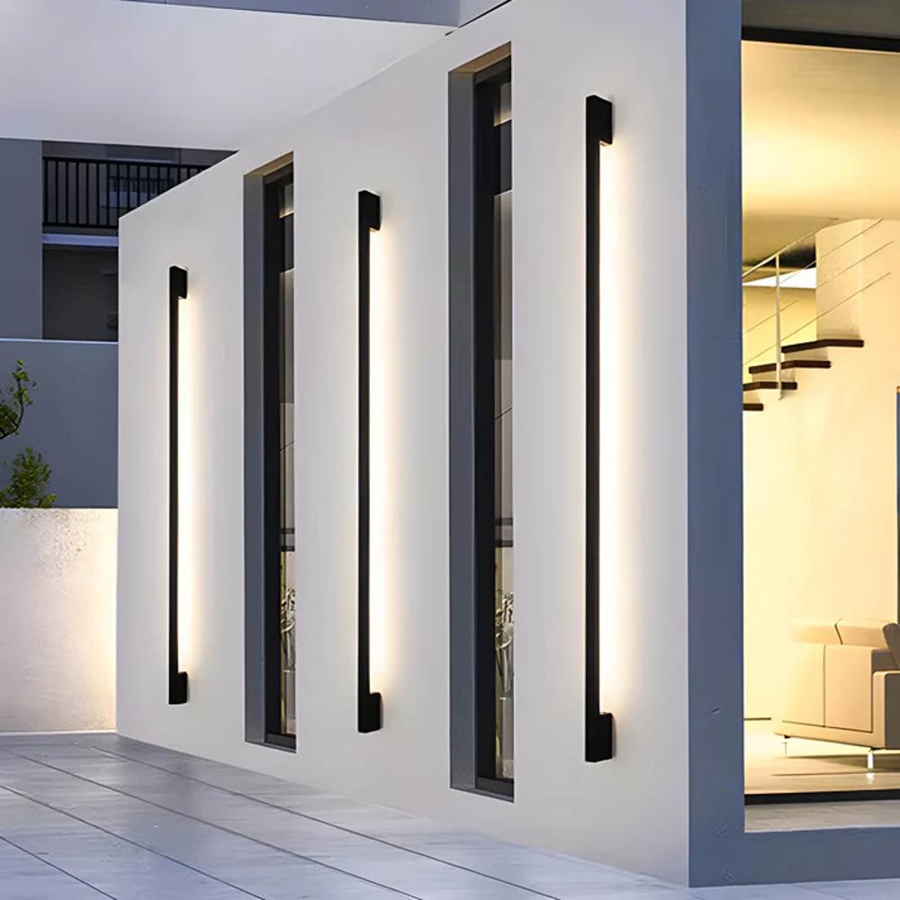 Vertical LED Outdoor Wall Light