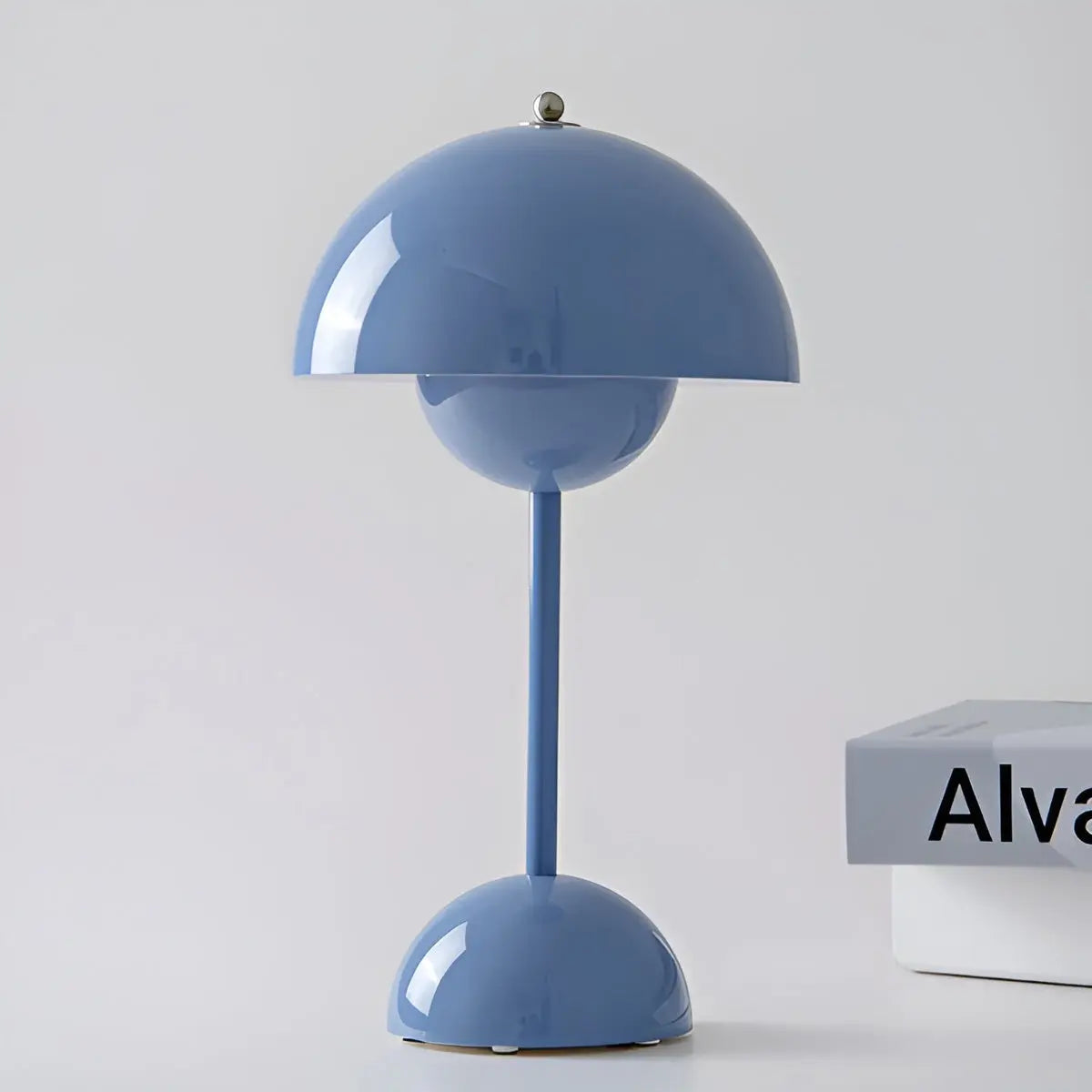 Dome shaped mushroom desk lamp