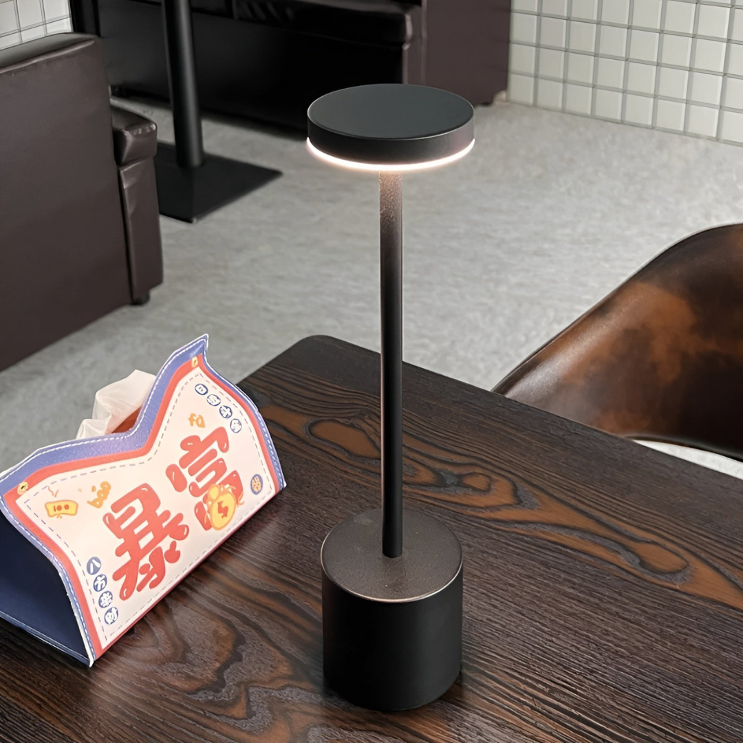 Modern Wireless Rechargeable Desk Lamp