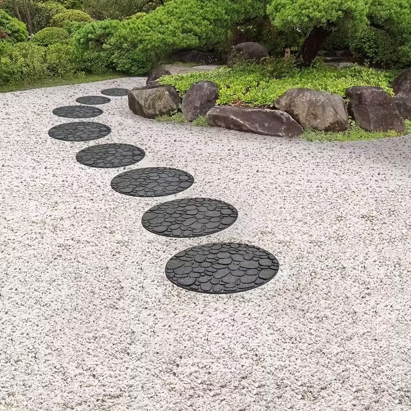 Four Pack Outdoor Round Rubber Stepping Stones