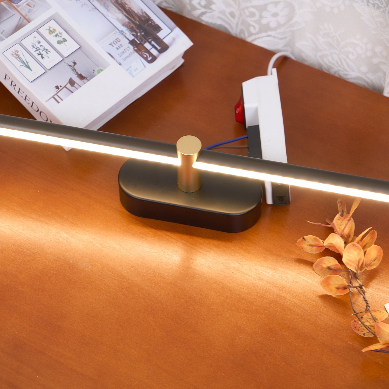 Modern Linear Wall Lamp Slim Minimalist Design