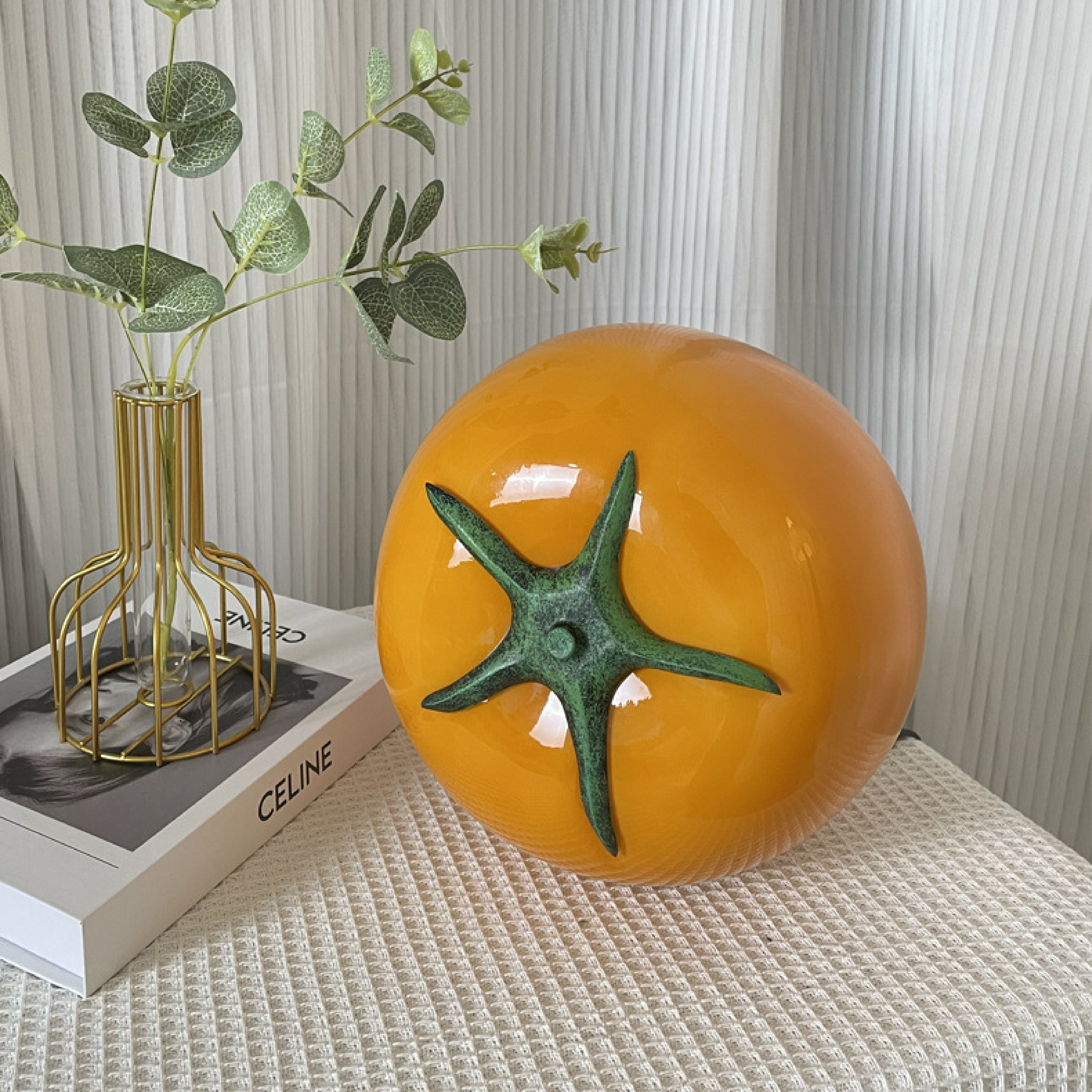 Tomato-Shaped Table Lamp