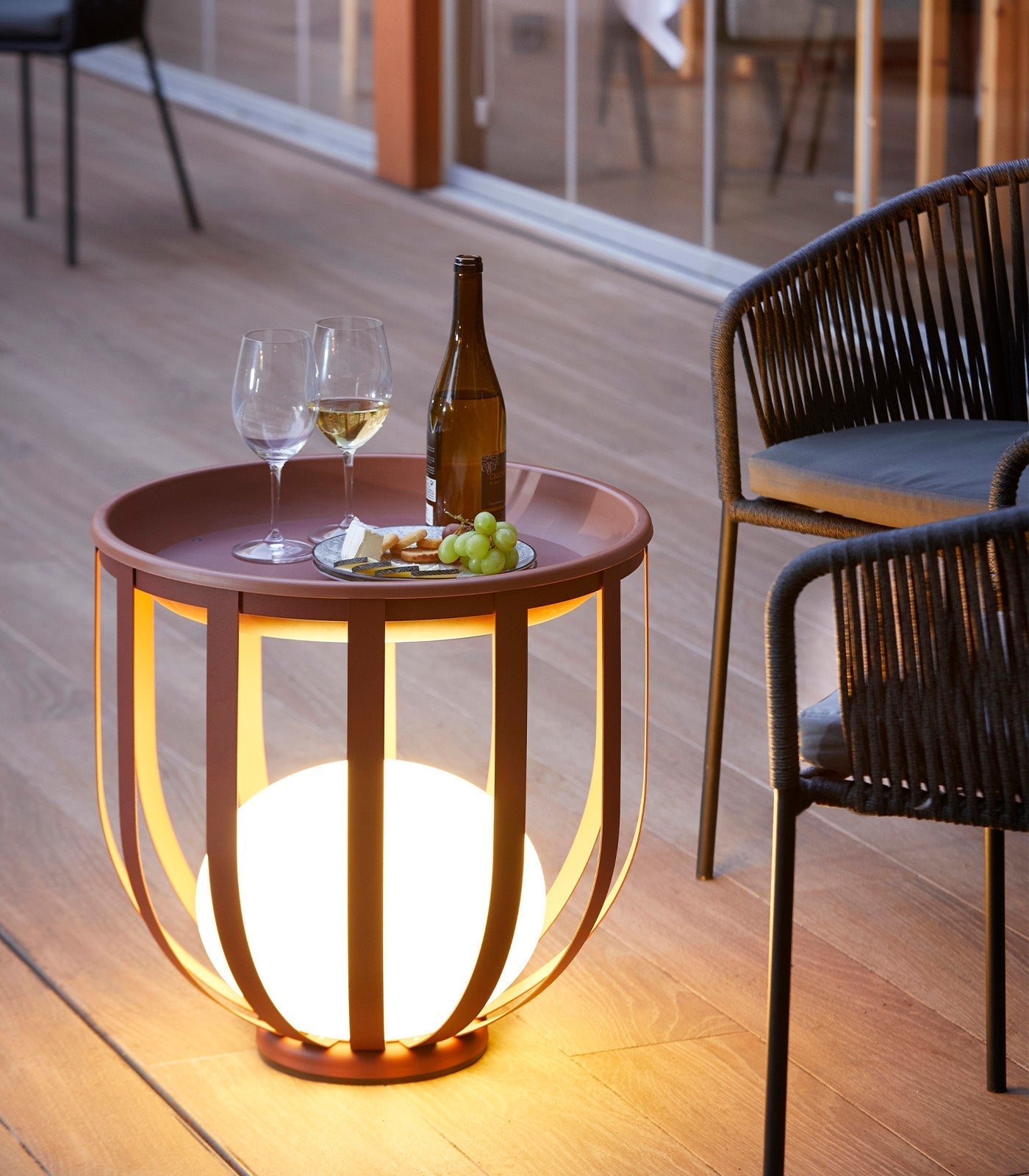 Ronde Buitenplantenlamp Tafel Met Metalen Frame