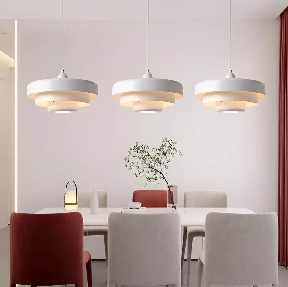 Metalen hanglamp met gelaagde, ronde kap