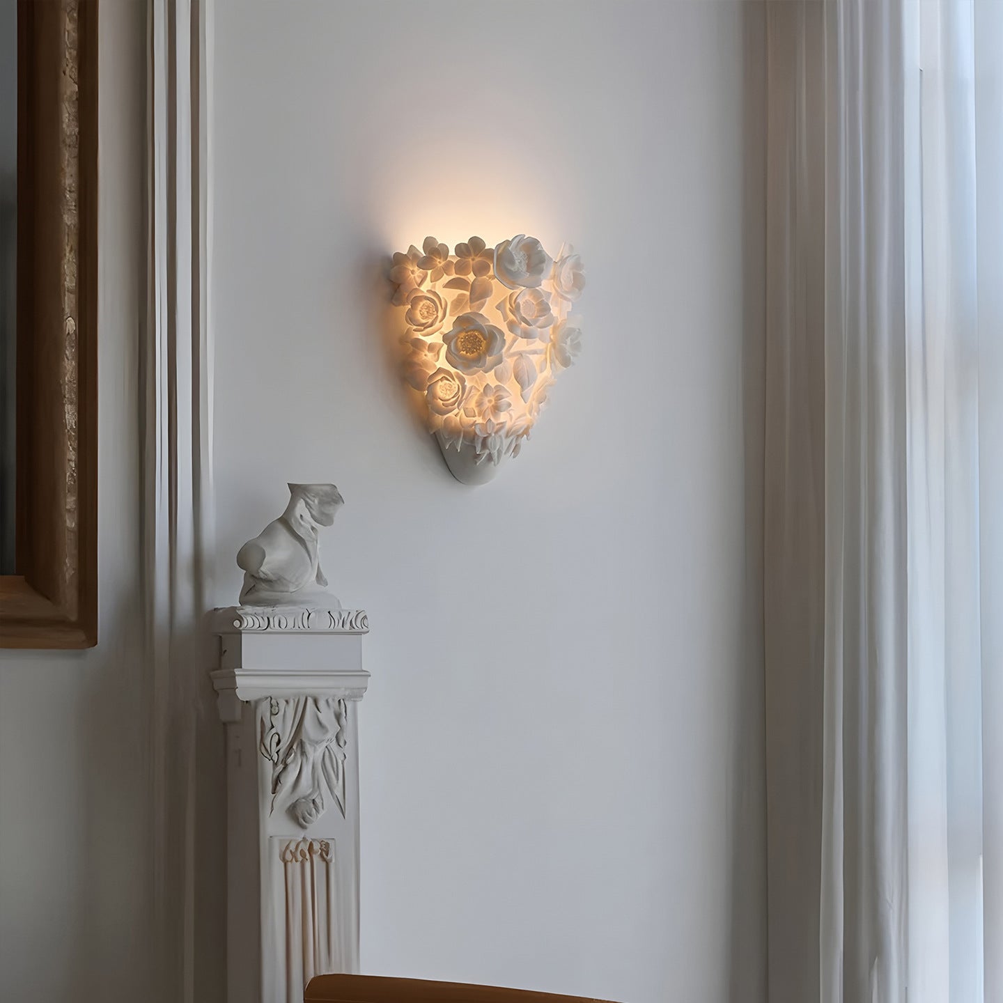Minimalist Ceramic Flower Wall Lamp