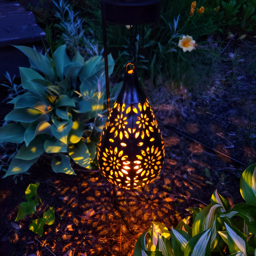 Solar Metal Outdoor Lantern with Decorative Pattern Garden Lighting