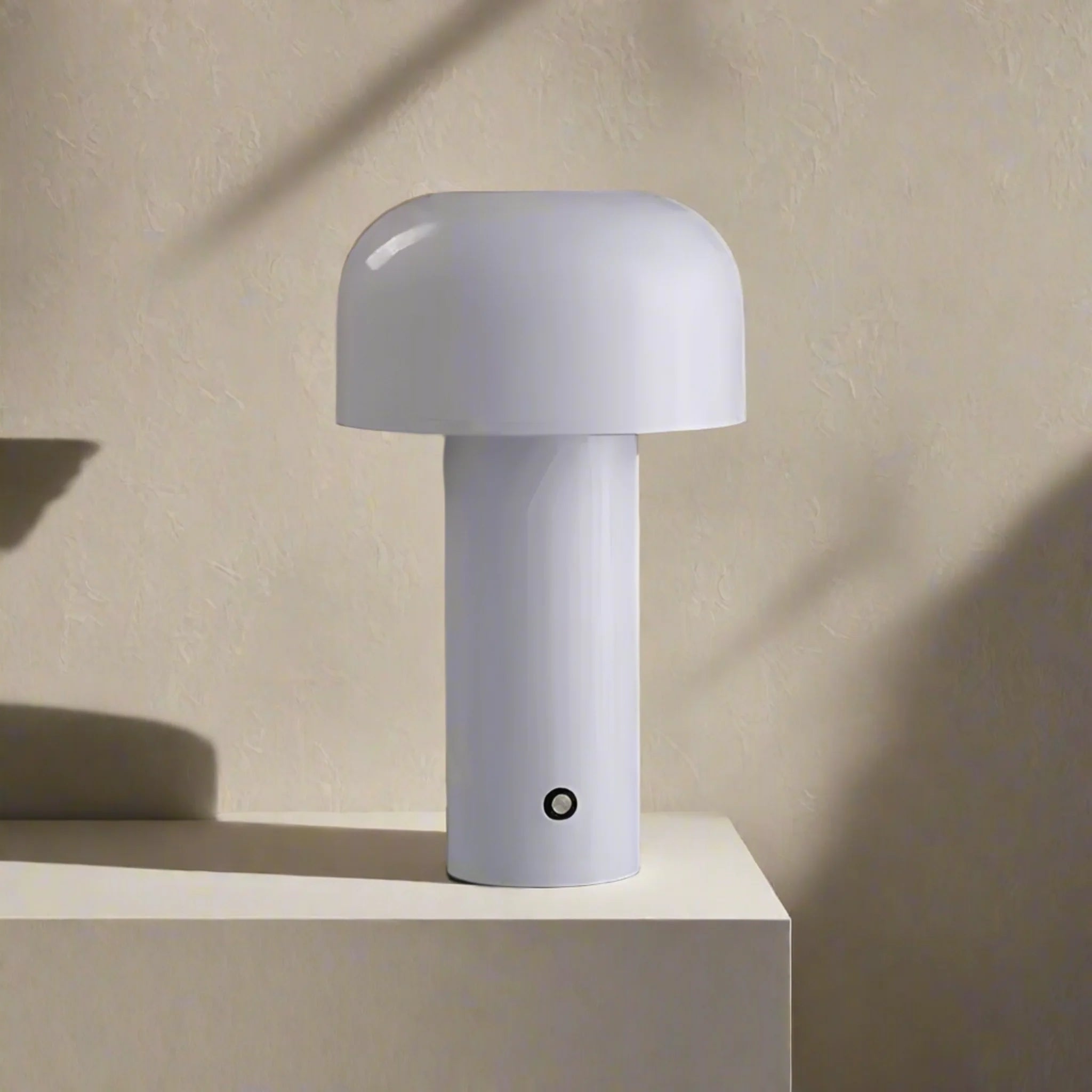 Oplaadbare LED Tafellamp met Metalen Schaduw