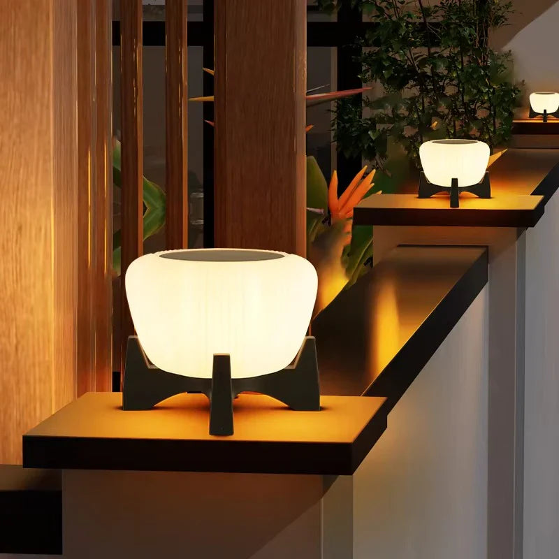 Modern Outdoor Pathway Light for Railings