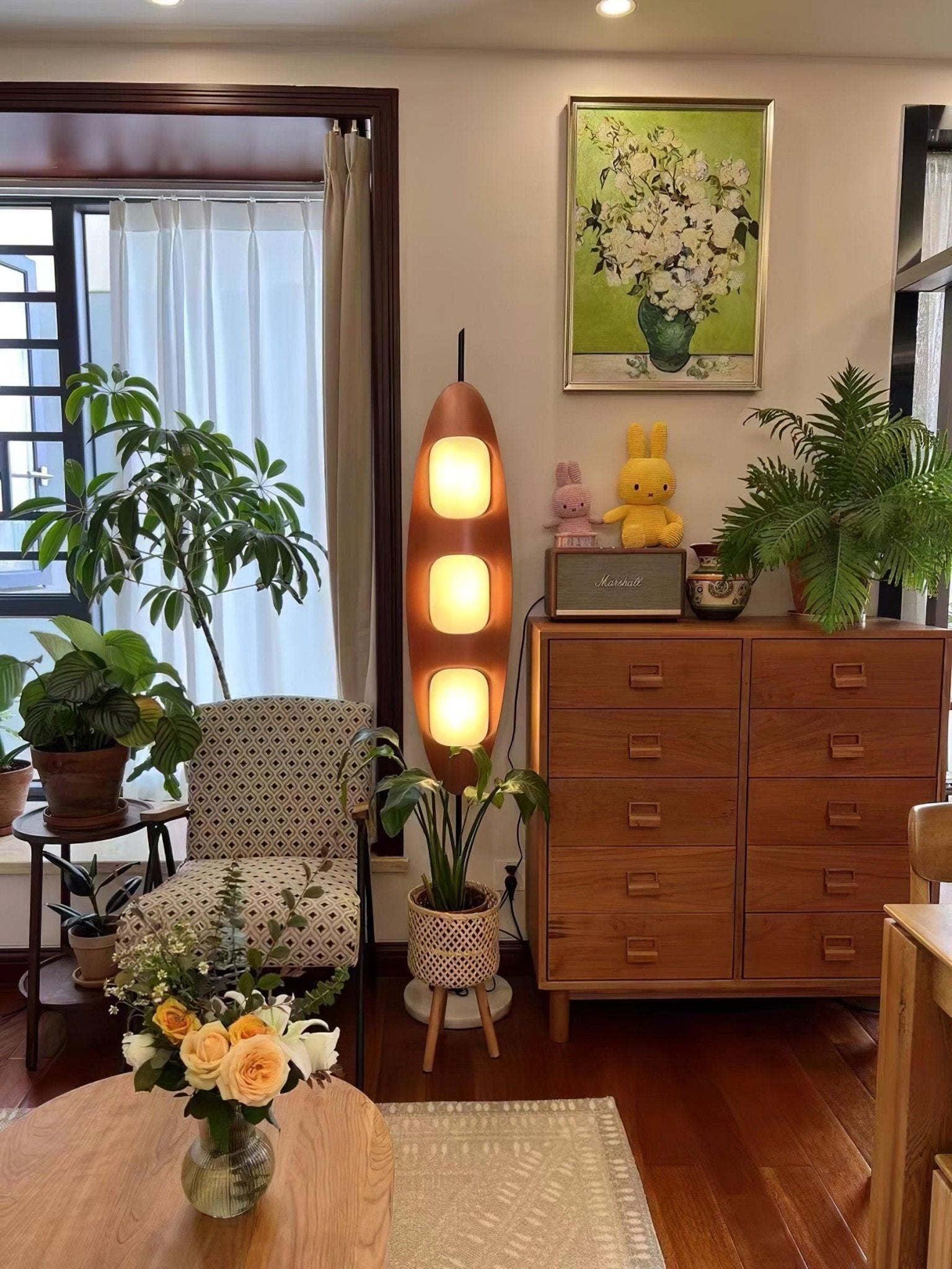 Floor Lamp with Wooden Body and Integrated Light Panels