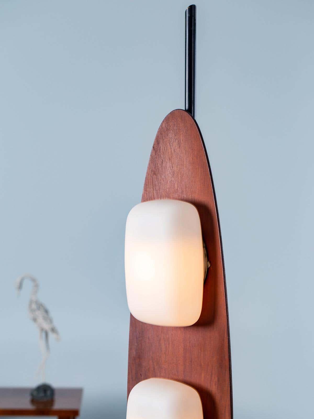 Floor Lamp with Wooden Body and Integrated Light Panels