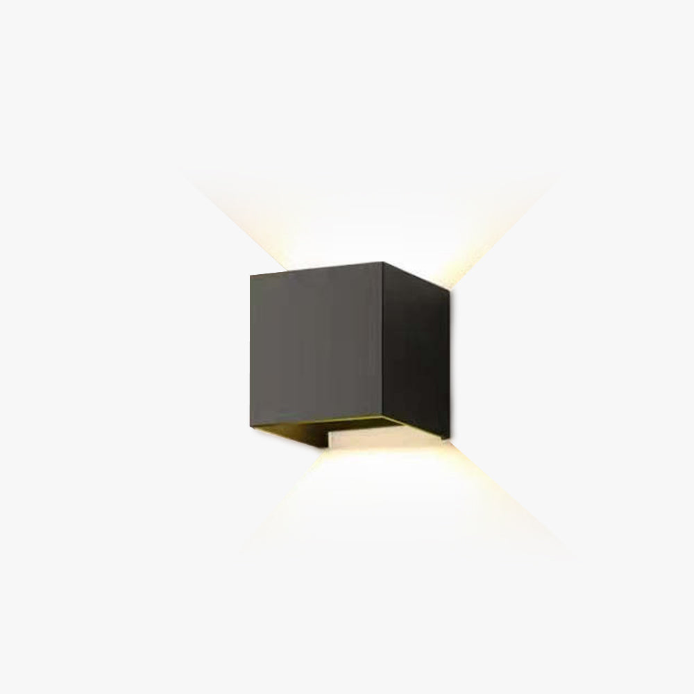 Modern IP65 Waterproof LED Outdoor Wall Light for Garden