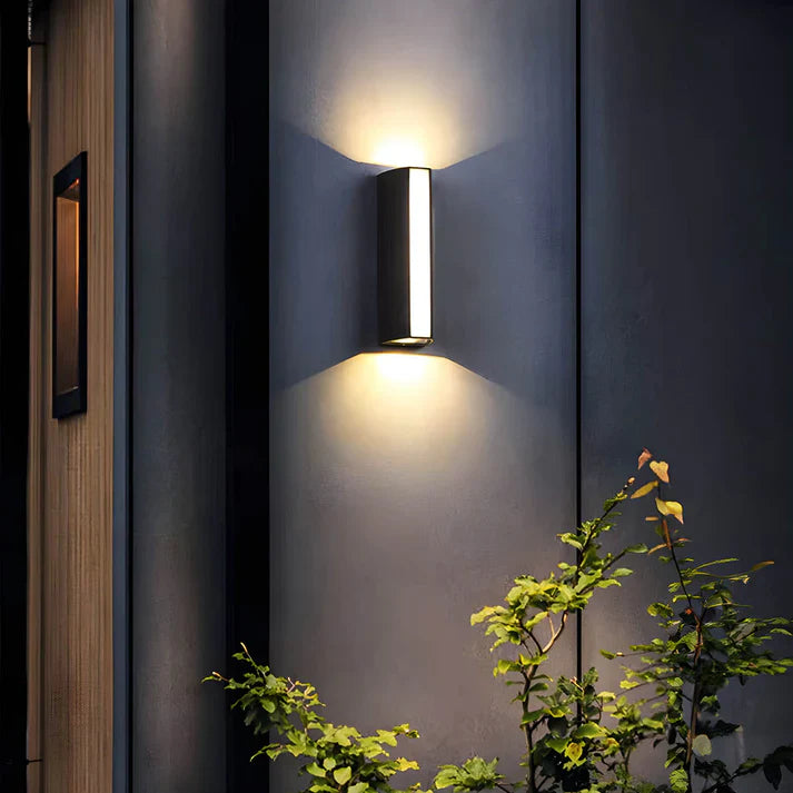 Modern Dual-Beam Outdoor Wall Light for Exterior Pathways