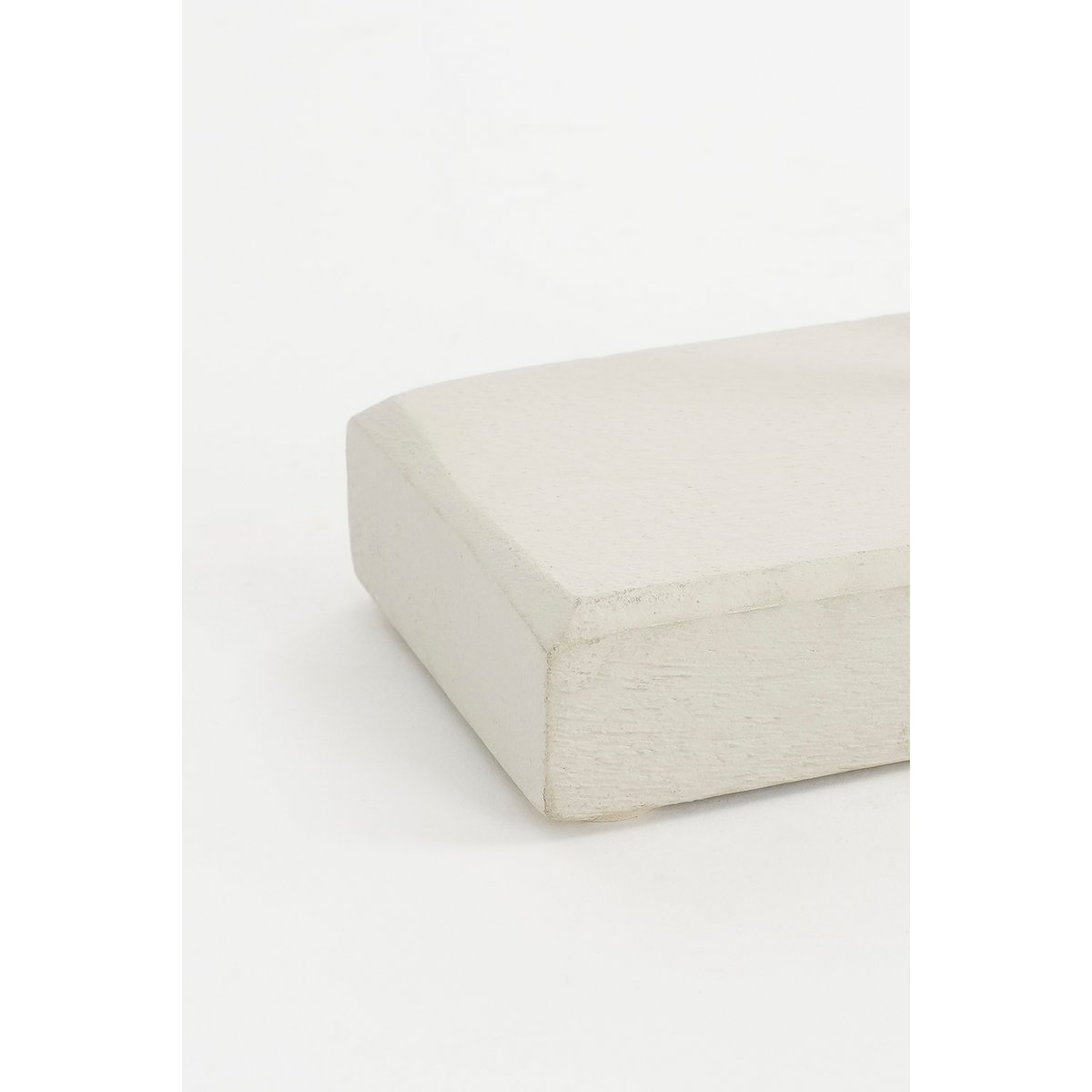 White Abstract Mangowood Table Ornament With Base