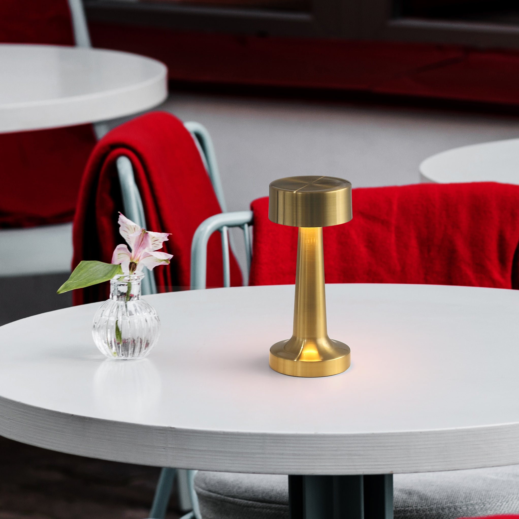 Brushed Brass Dimmable Table Lamp