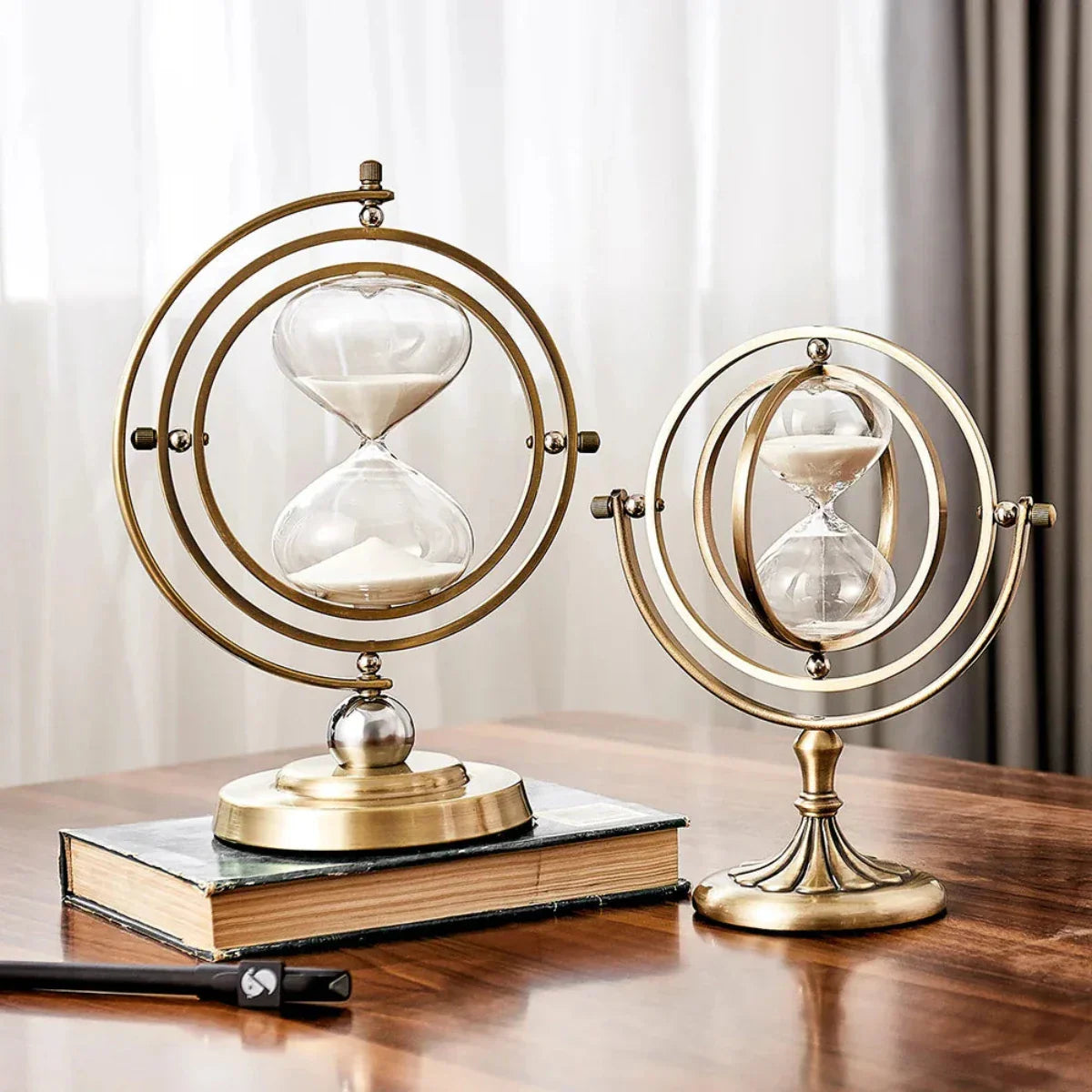 Luxury Hourglass Sand Timer Elegant Metal Frame