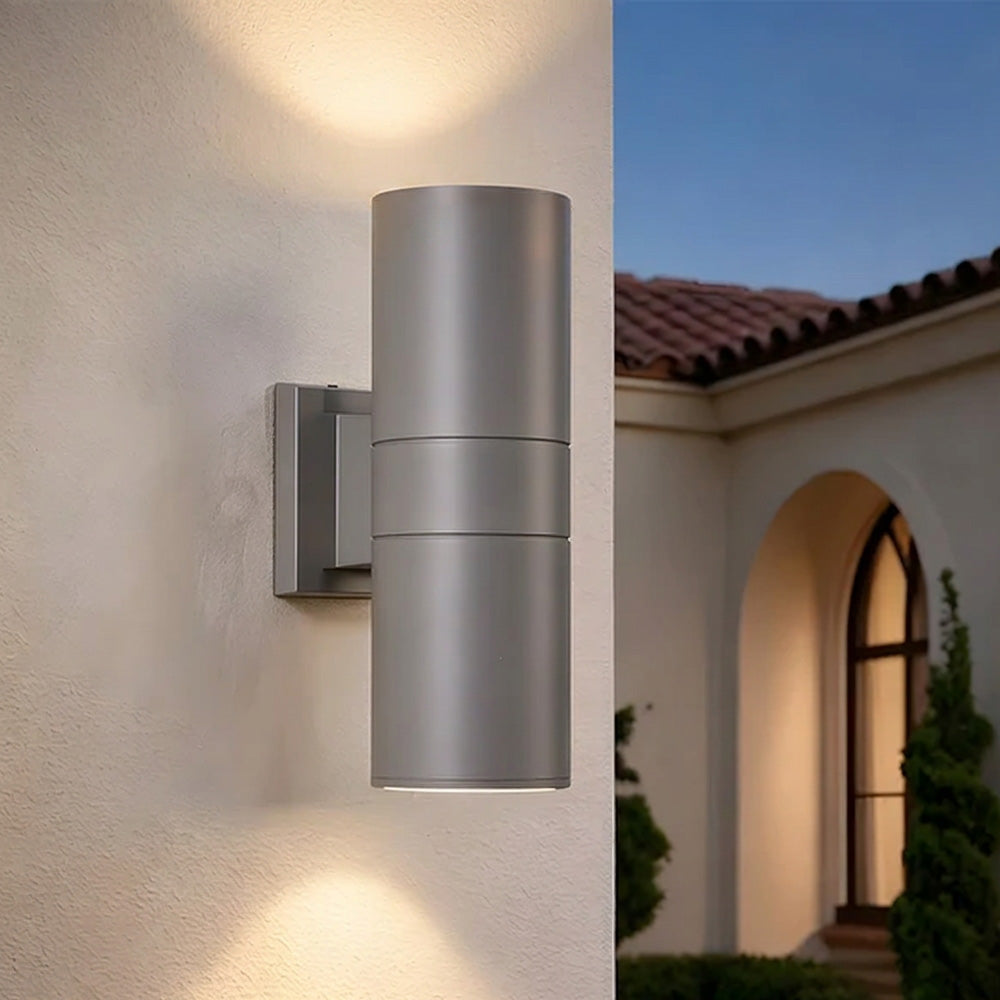 Modern Cylindrical IP65 LED Outdoor Wall Light for Garden
