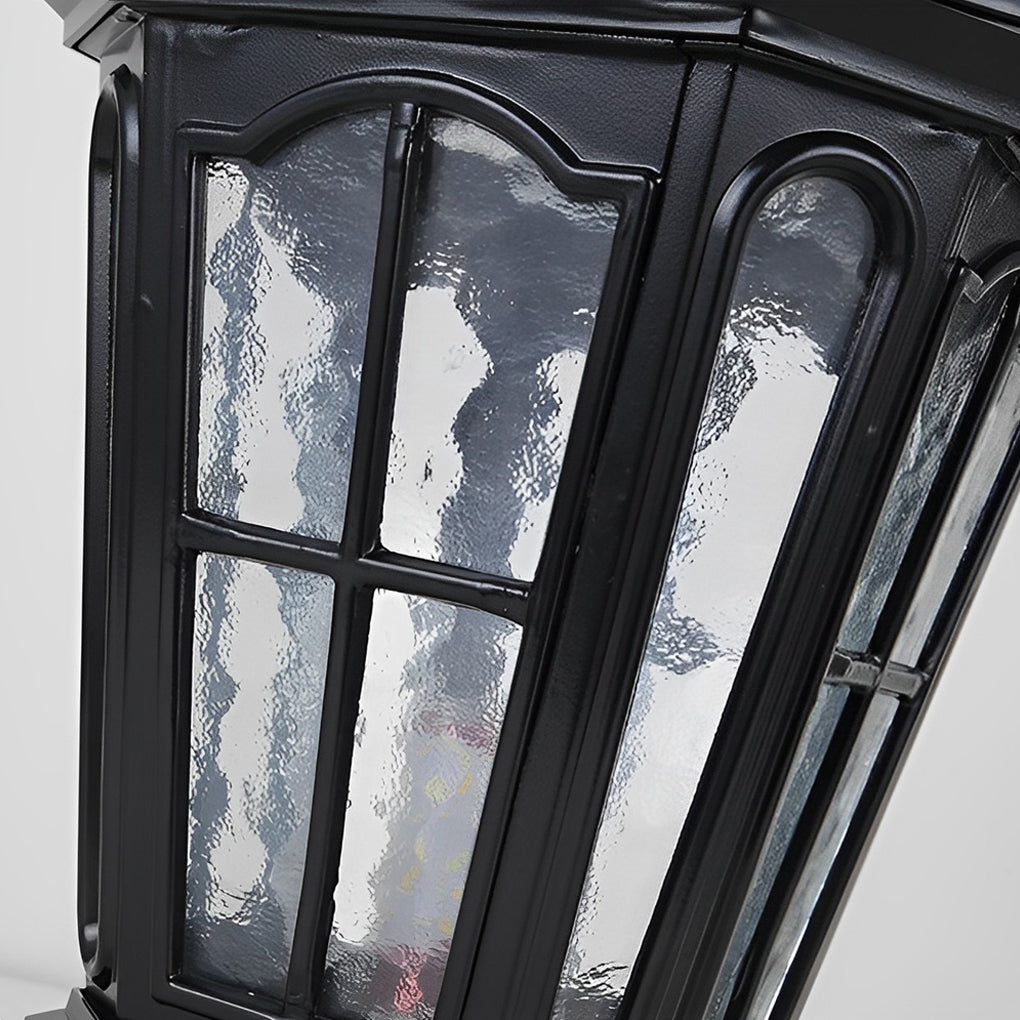 Solar Outdoor Post Light with Classic Lantern Design
