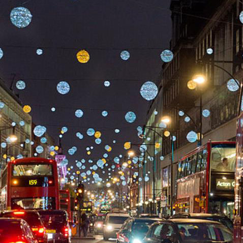 Hanging LED Sphere Lights with Metal Wire Ball Design