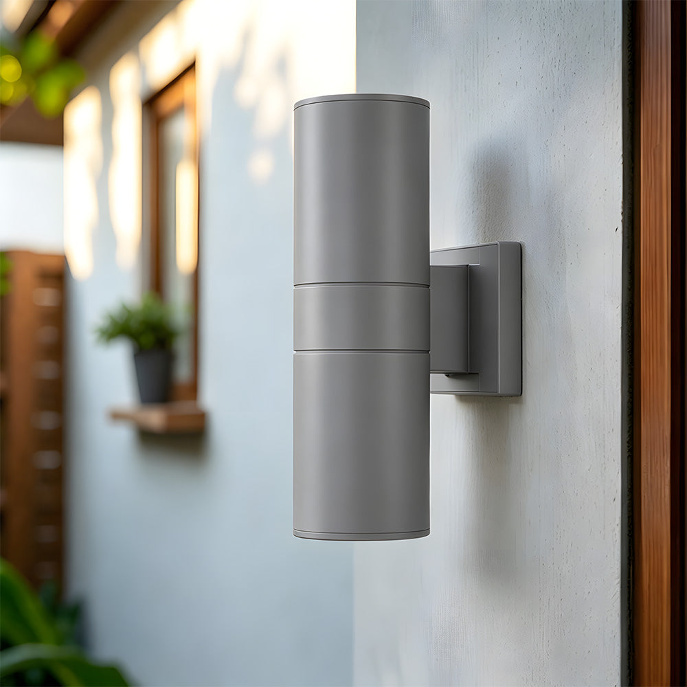 Modern Cylindrical IP65 LED Outdoor Wall Light for Garden