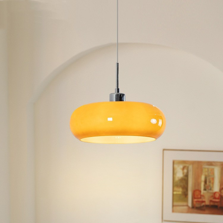 Bauhaus pendant light with rounded ring shade