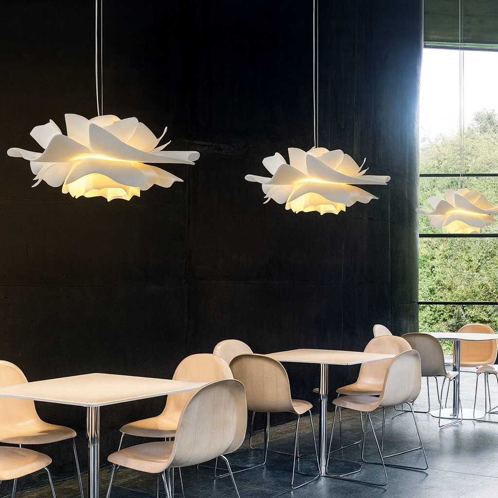 Blooming Flowerleaf Pendant Light