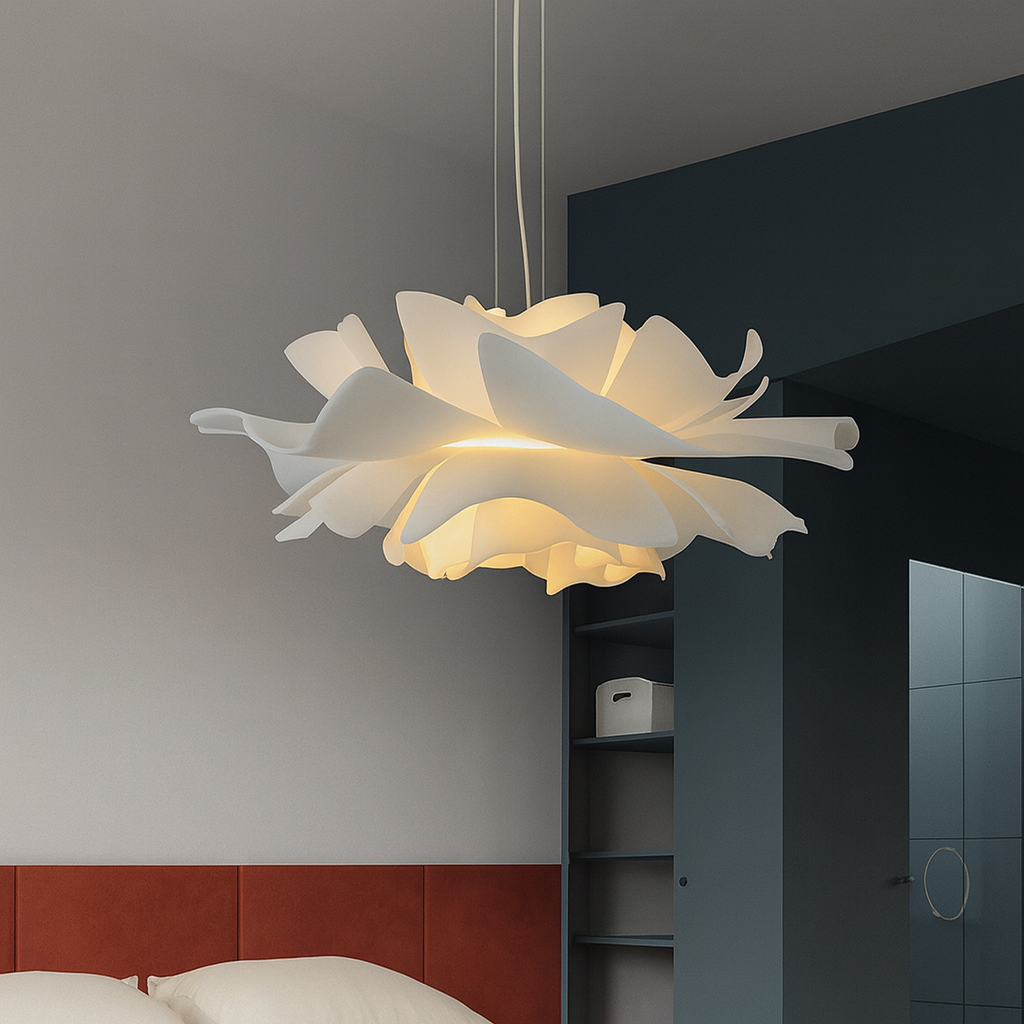 Blooming Flowerleaf Pendant Light