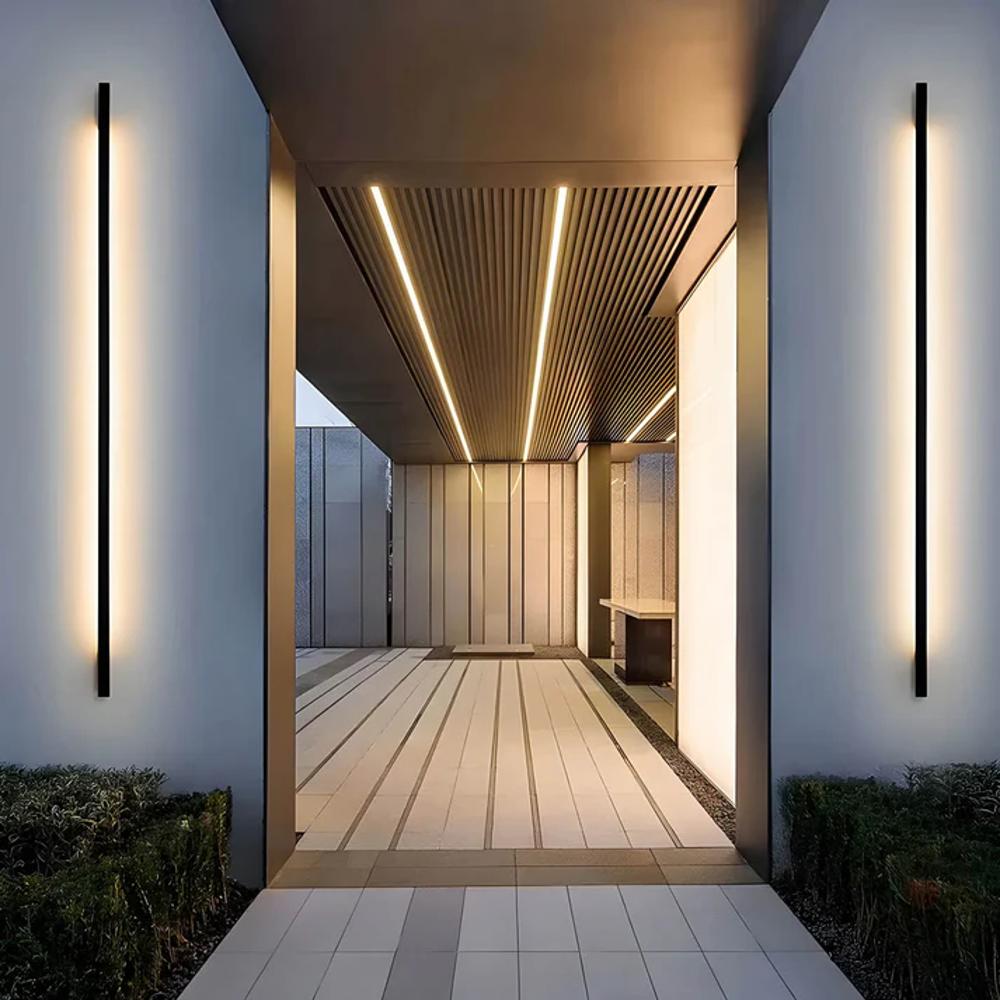 Vertical LED Outdoor Wall Light