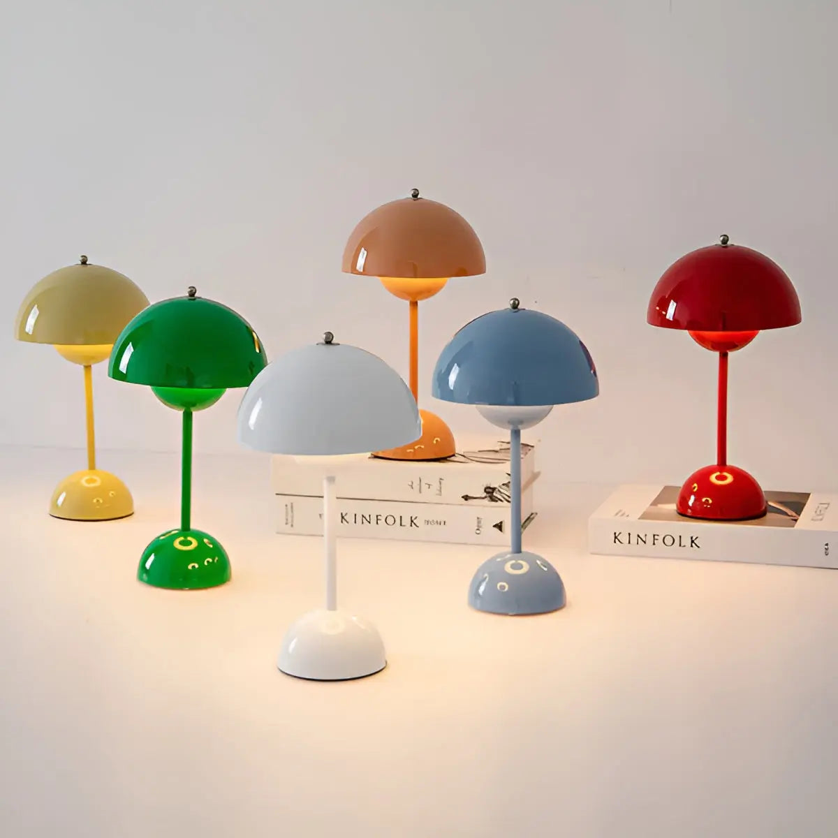 Dome shaped mushroom desk lamp