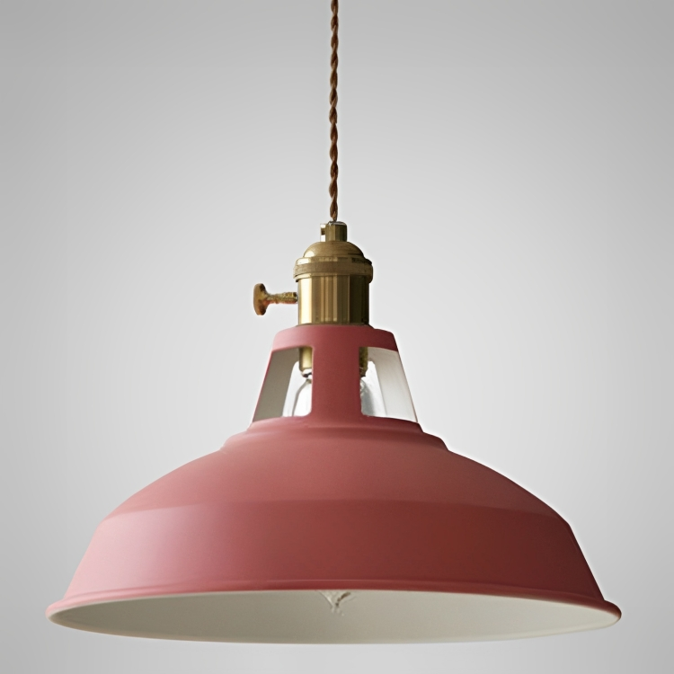 Hanglamp met gekleurde metalen kap