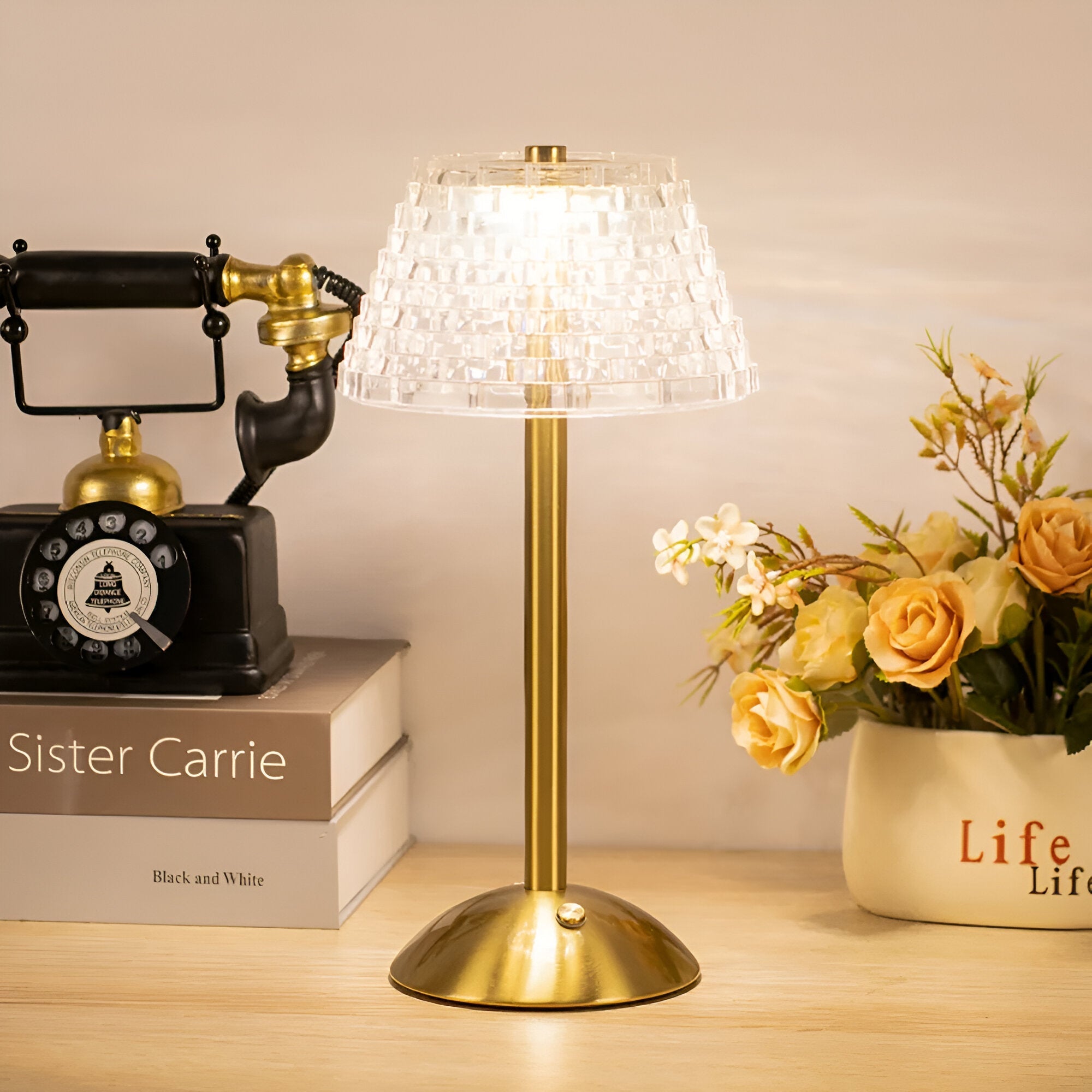 Draadloze LED Tafellamp met Textuurheldere Schaduw en Metalen Stand