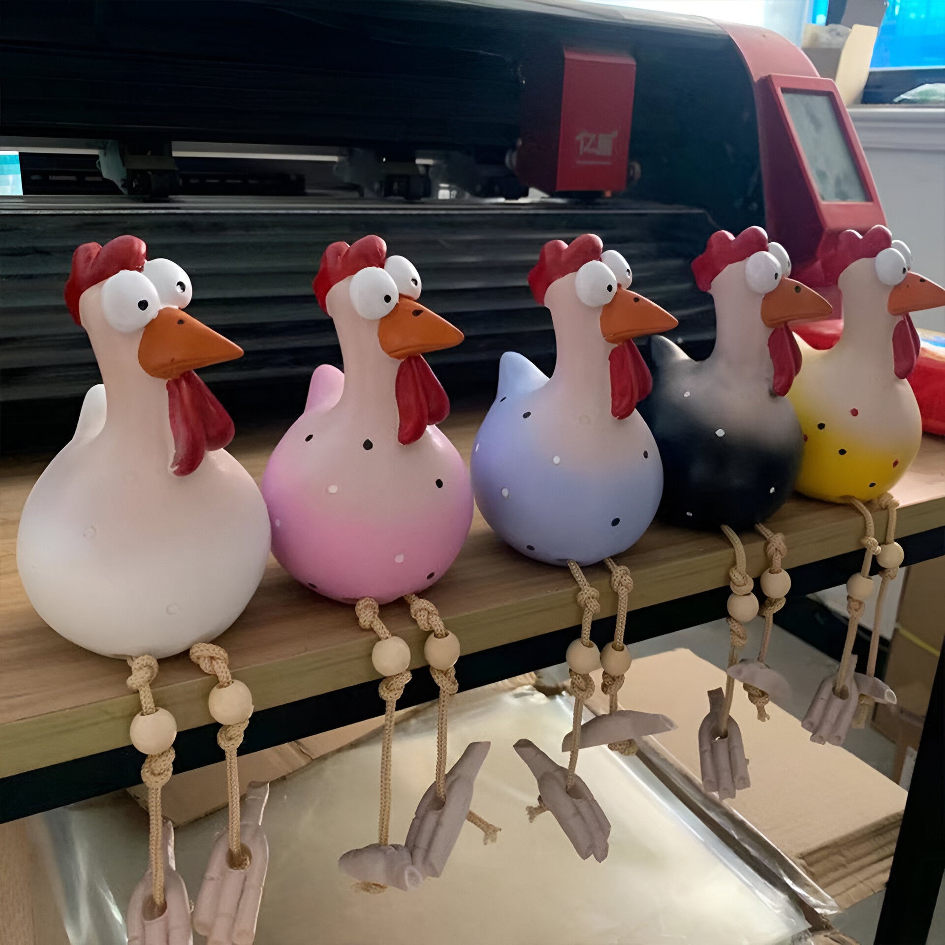 Resin Rooster Garden Figurine with Hanging Legs