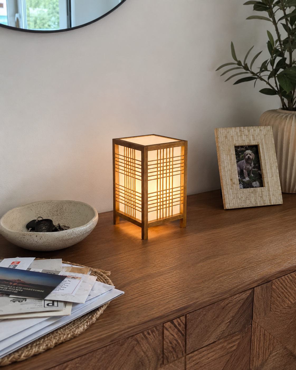 Lampe de table japandi à l’éclairage doux pour la chambre