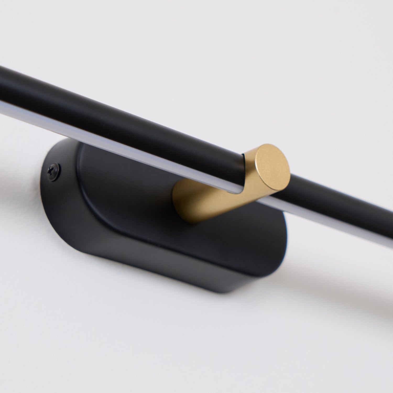 Modern Linear Wall Lamp Slim Minimalist Design