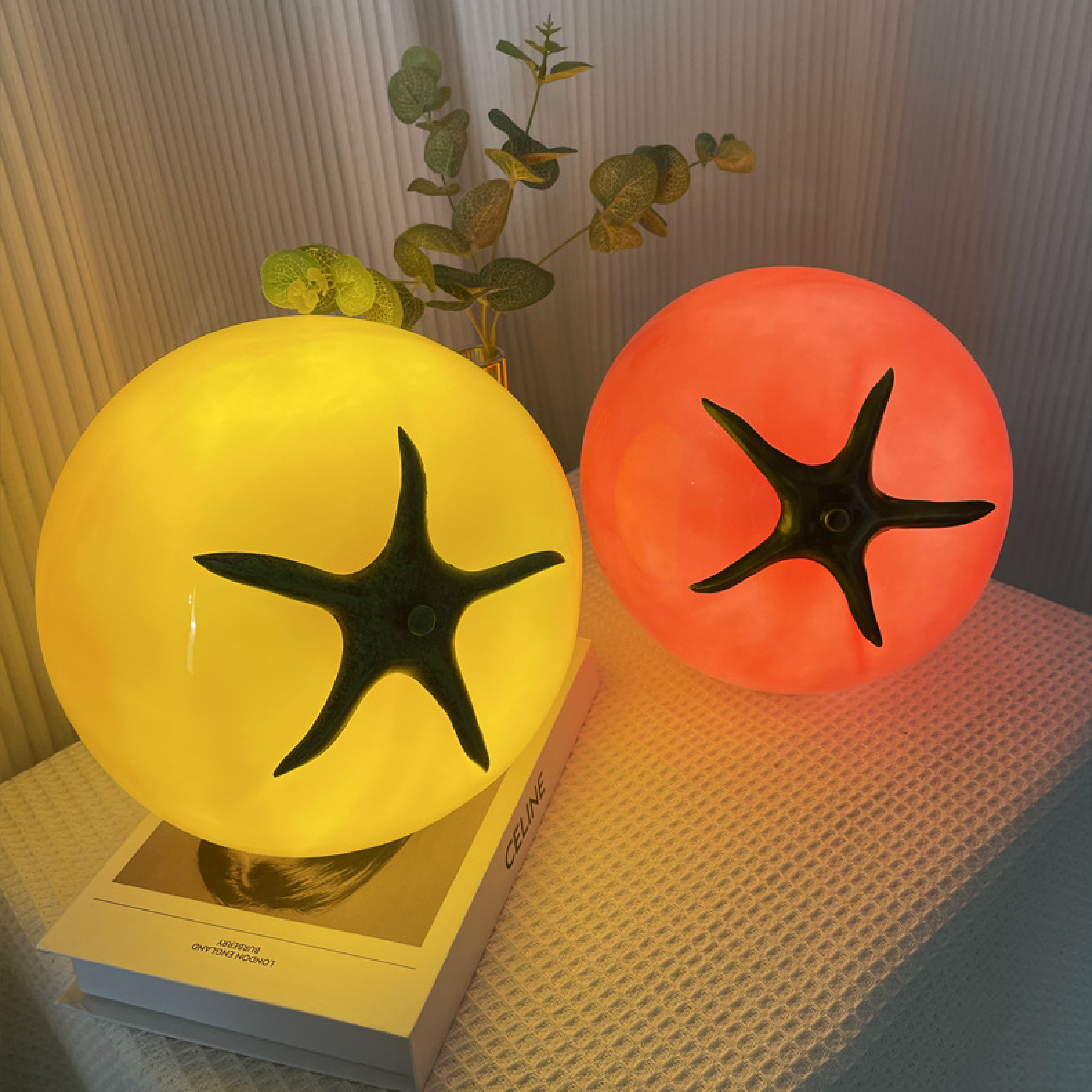 Tomato-Shaped Table Lamp