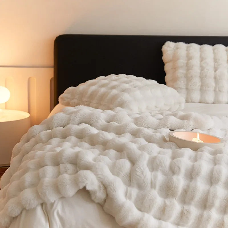 Long pile blanket with wavy textured surface