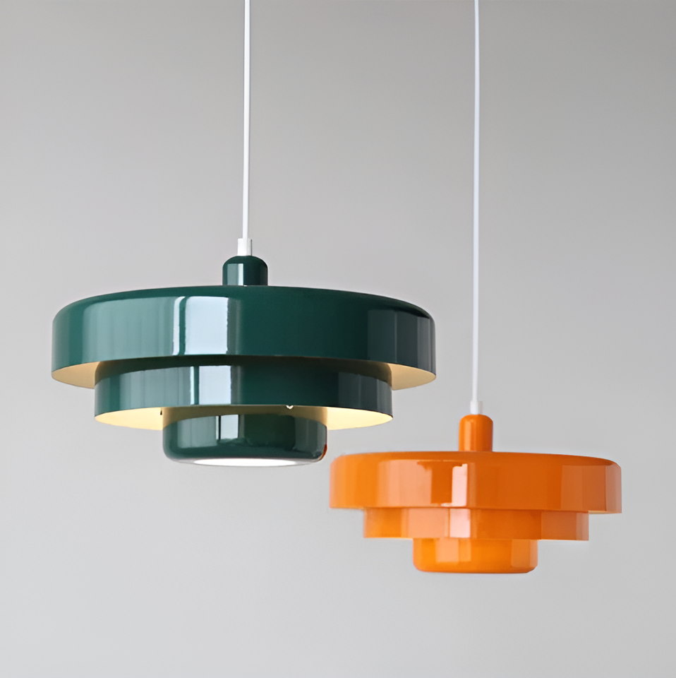 Metalen hanglamp met gelaagde, ronde kap