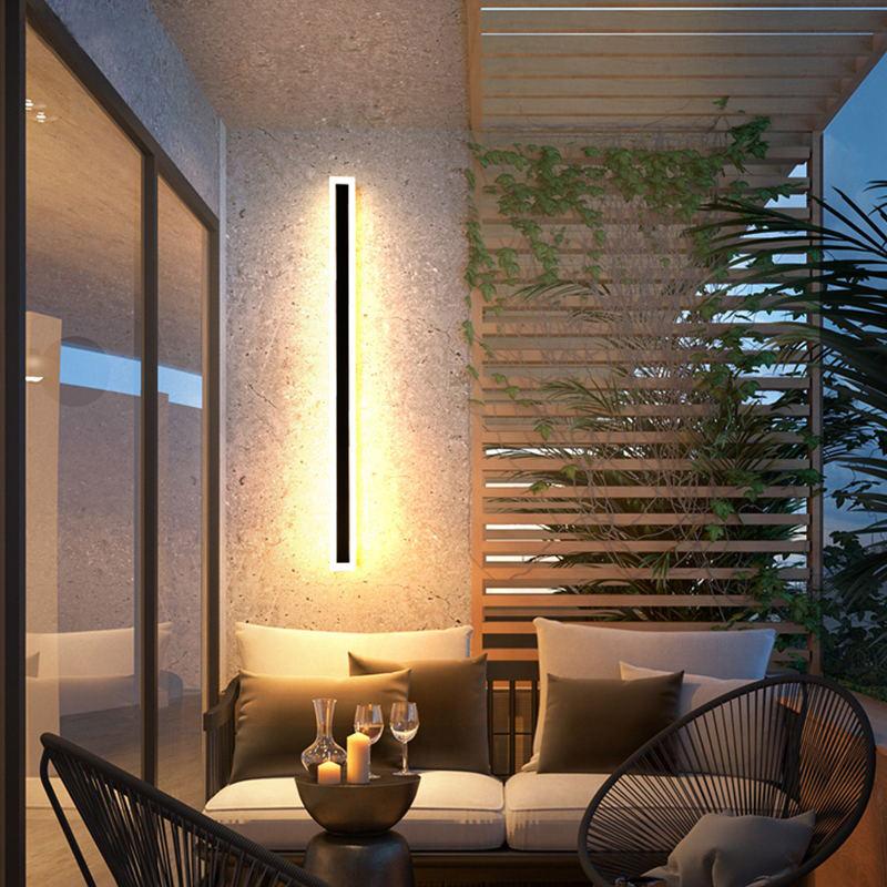 Modern Black Metal LED Outdoor Wall Light