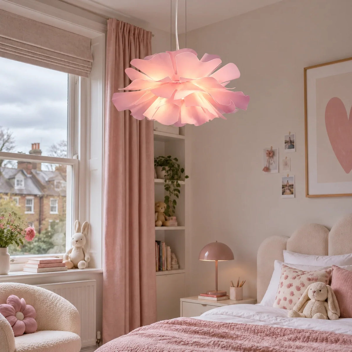 Suspension moderne pour plafond en acrylique en forme de fleur de lotus