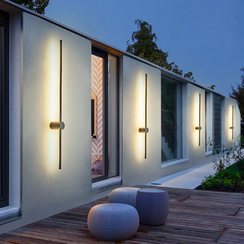 Minimalist Linear Outdoor Wall Light