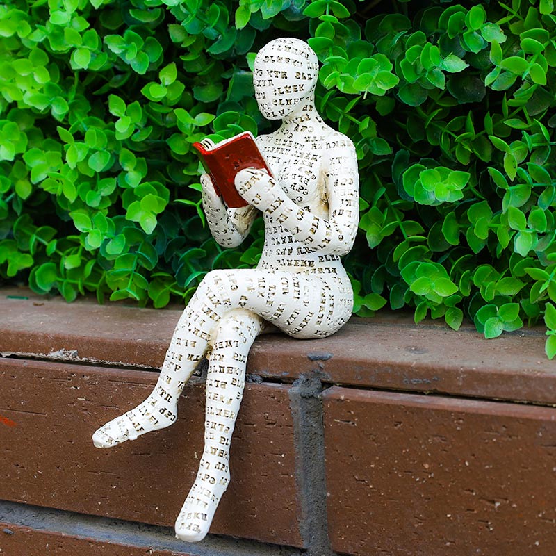 Statue moderne en résine pour amateur de livres, idéale pour les étagères et la décoration intérieure