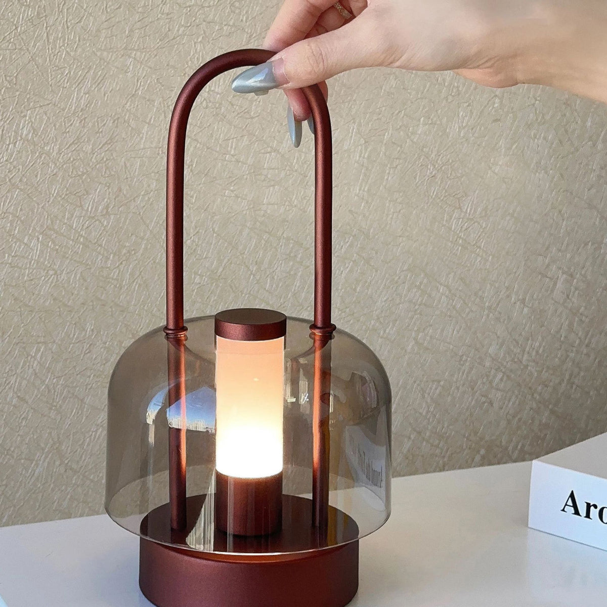 Lampe de table LED portable rechargeable à intensité variable