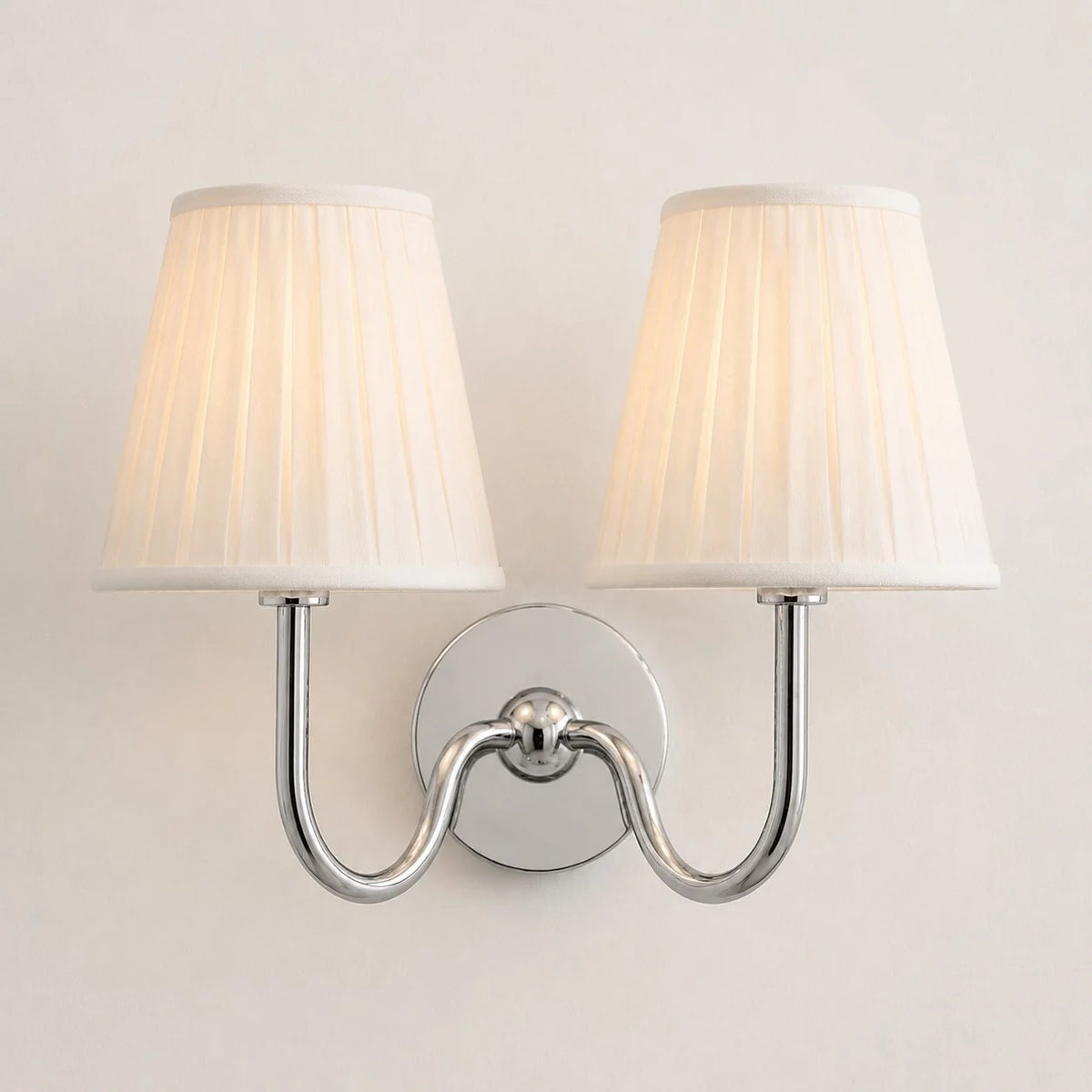 Retro Brass Wall Lamp with Pleated Linen Shade