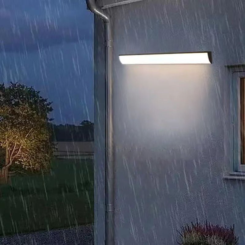Waterproof Outdoor LED Wall Lamp for Gardens and Terraces