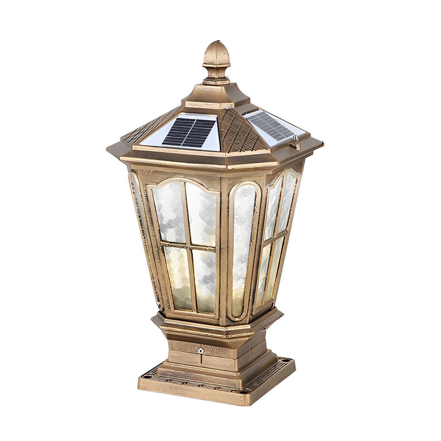 Solar Outdoor Post Light with Classic Lantern Design