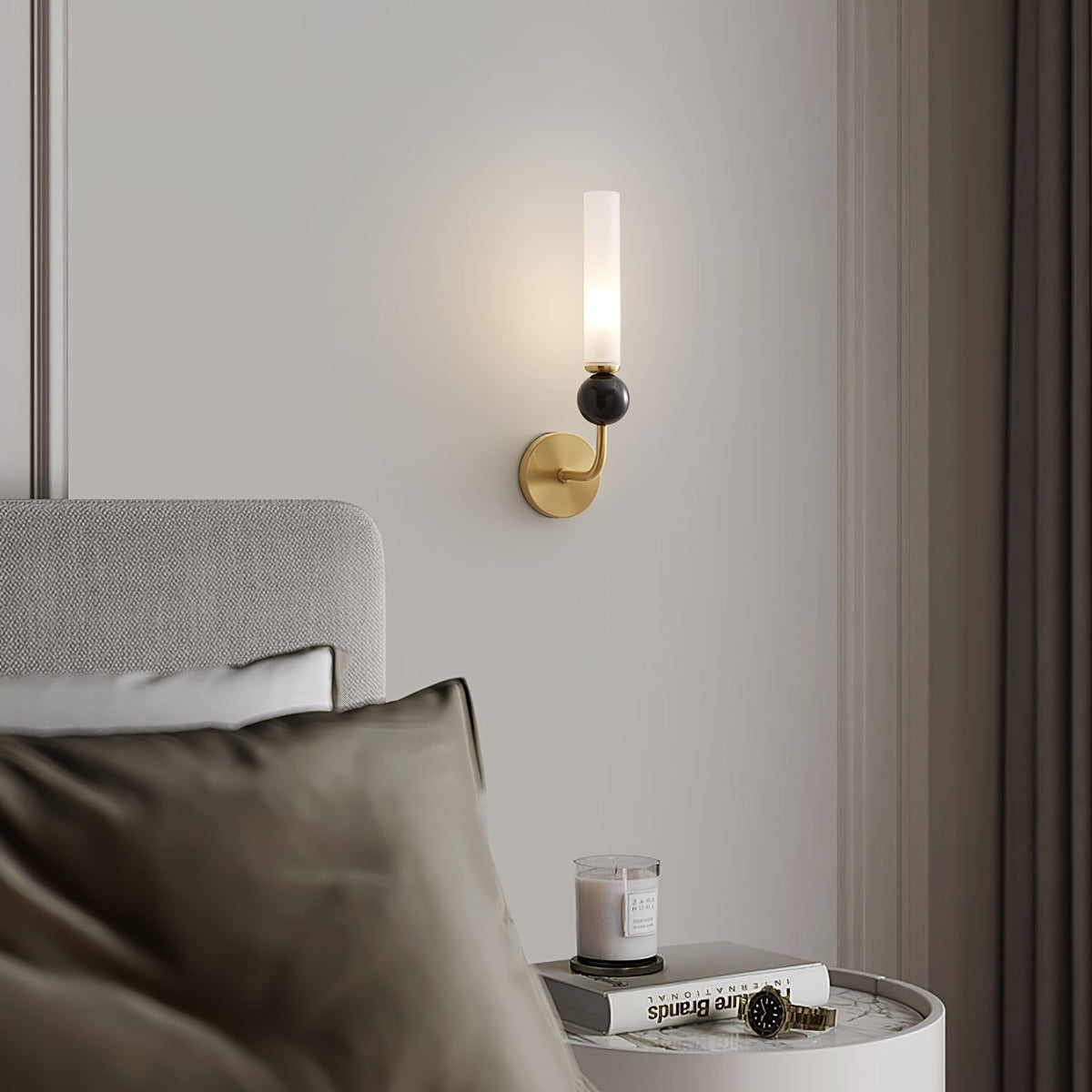 Applique murale moderne en marbre avec cadre en laiton massif