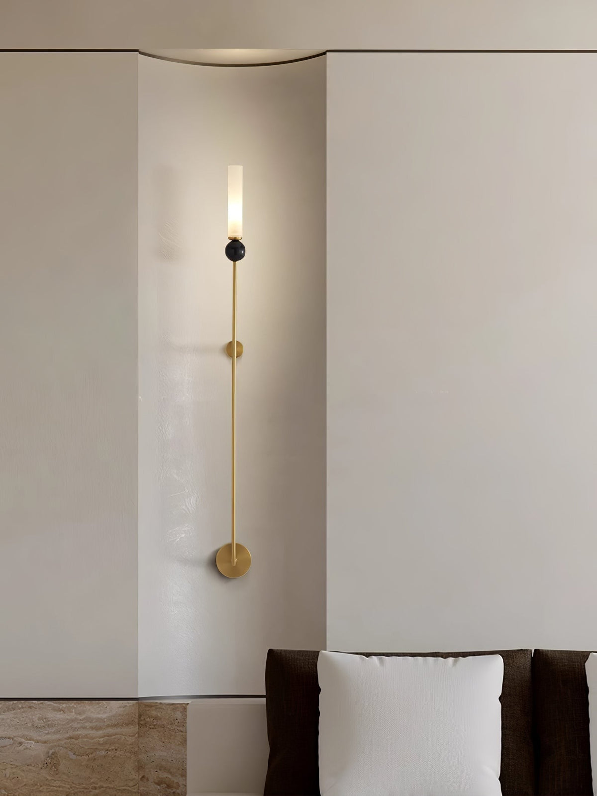 Applique murale moderne en marbre avec cadre en laiton massif