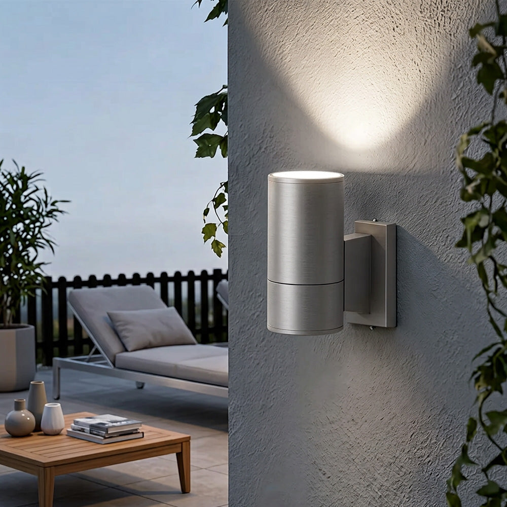 Modern Cylindrical IP65 LED Outdoor Wall Light for Garden